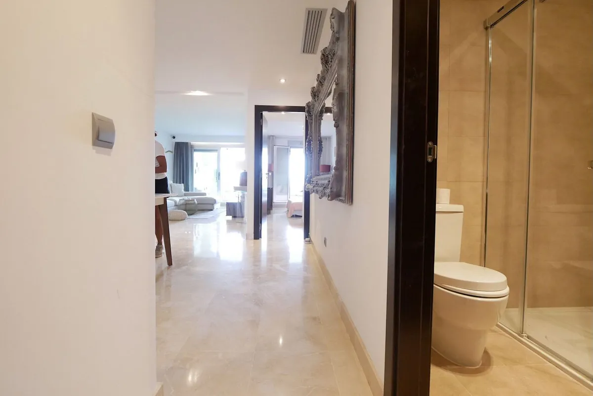 c02645ee-a5b7-4247-a10a-a8194048a6b8