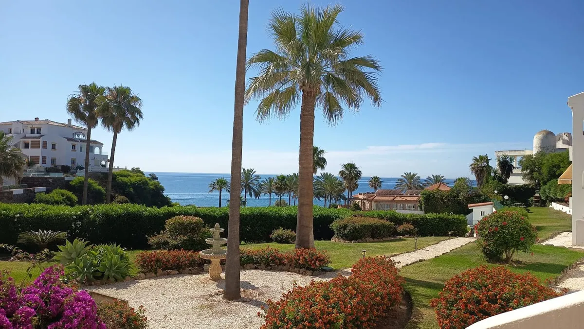 1657e823-cc41-48ab-946d-0c1a43353365