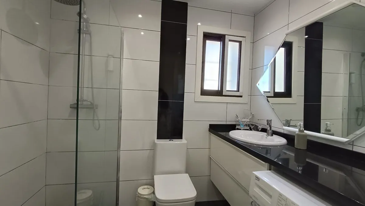 395113b1-7fc1-4c98-96f0-02238794ea6a