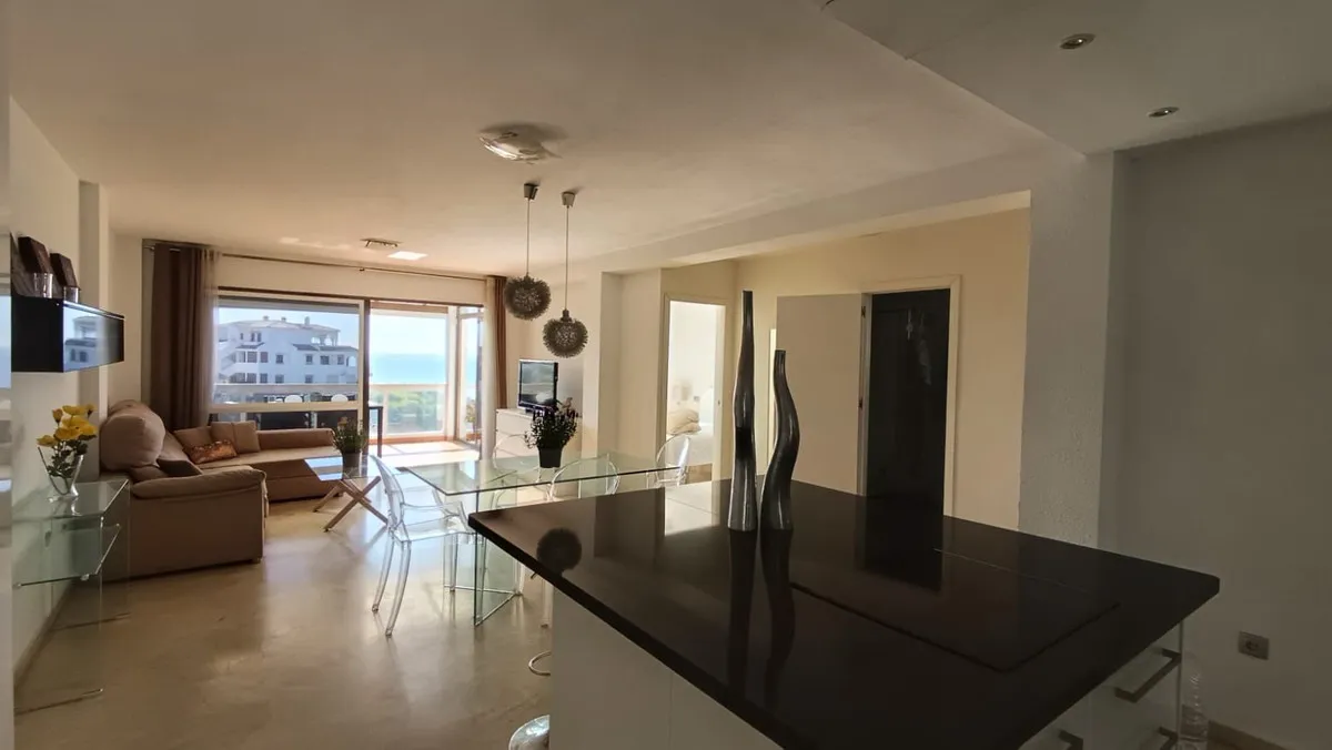 dc2f64d1-a58f-4b31-b5b8-e7edfaccfa3f