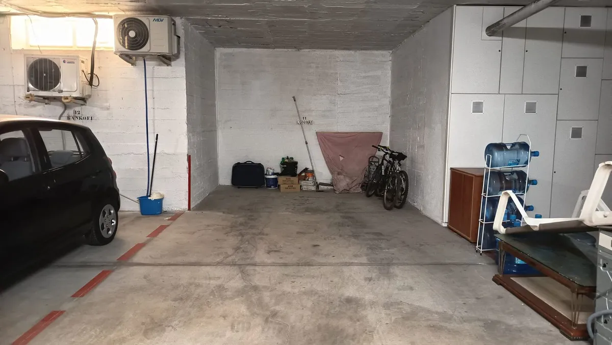 f0f64983-70e1-4ee2-a5d6-b2ad0c0147e1