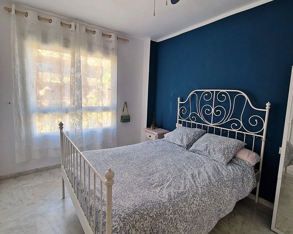 738540d8-2f0b-4f85-a80b-0a08f9b49d25