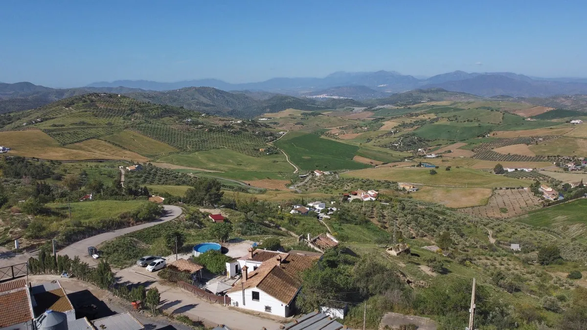 3f4c0aa0-2b21-4804-b363-88060d11e3b5