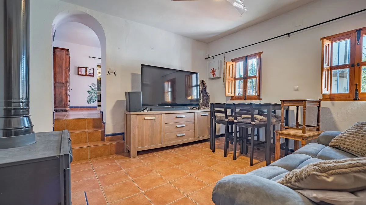 954a681d-51da-416f-b473-8afdfdb515e3