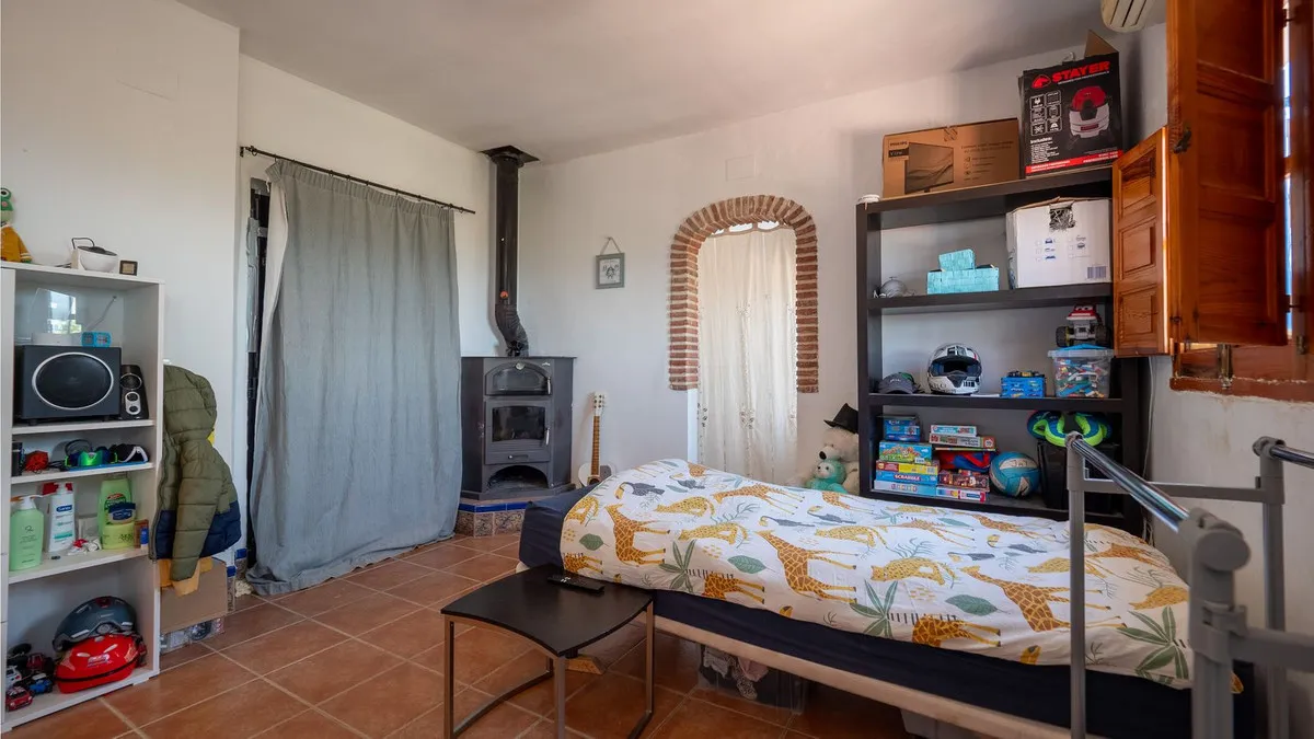 ce8de5e4-322a-4428-a5d7-21ae9b30211f