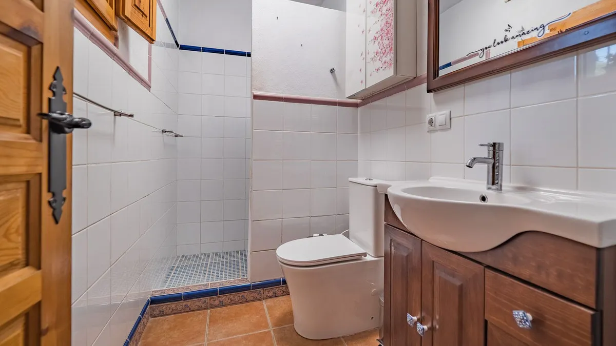 fe7af9ce-608a-4b4a-a2f4-0a9acf58a8c3