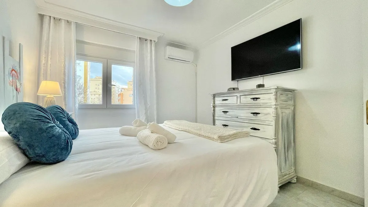 4fda4f2f-f77d-4d14-bc70-96cfc10716c8