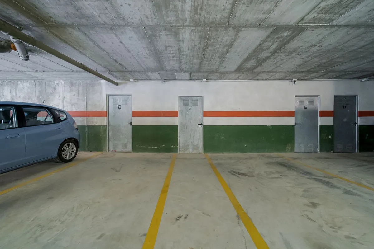 030c3ade-62e7-4fbf-a678-79bd8e734c9a