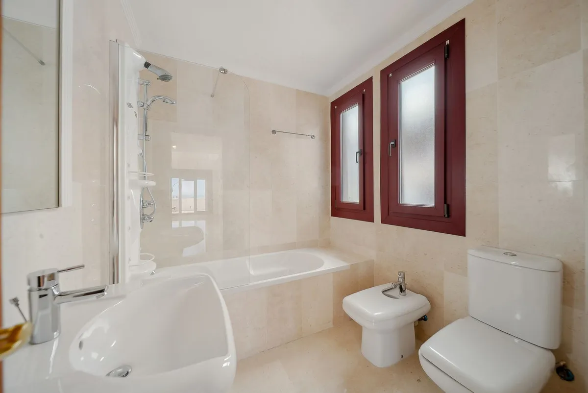 66519fd4-28c7-44a0-baec-4d1b8886d0e6