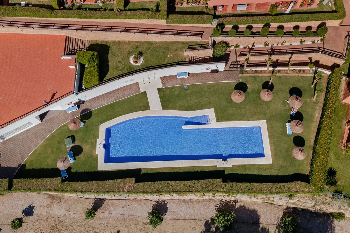 7724216d-3fdc-44fb-9ffd-a49a856d8b0d