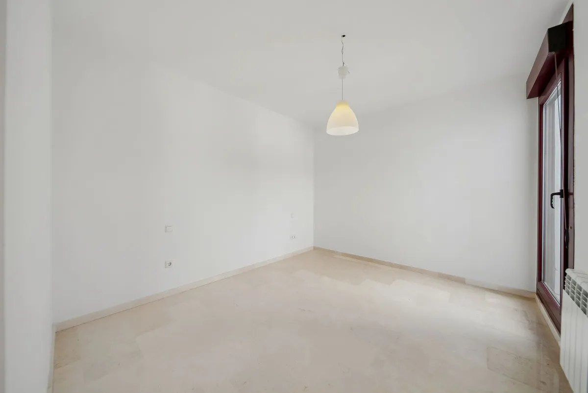 90240d82-ca9f-4551-9b2d-2d7bd236b4a5