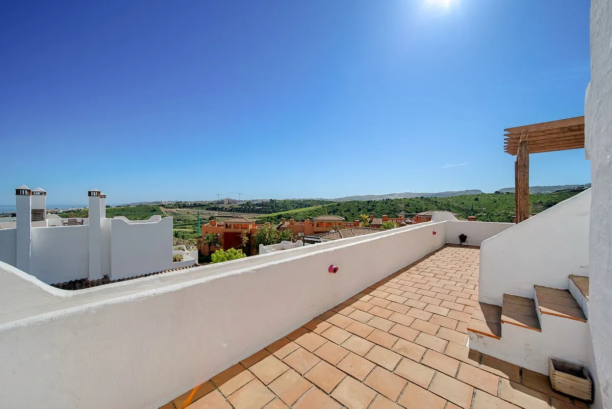 94d68a0f-97e1-47b0-9024-6e54933aa27b