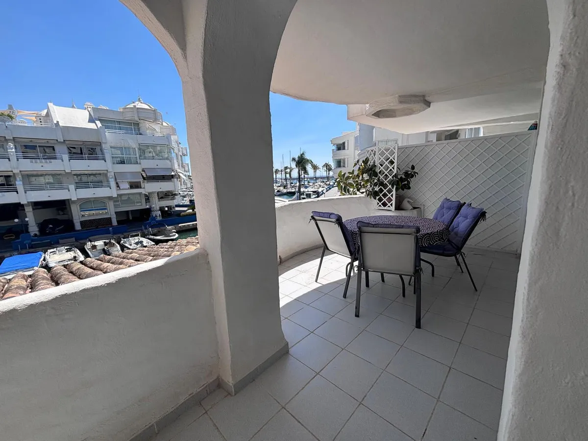 5453040e-0363-4f9d-a312-c216c3dbe842