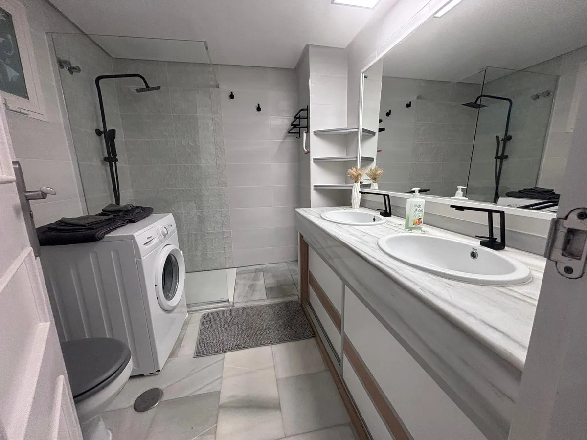 69ccee4a-f086-4462-8401-cbb949d62b02