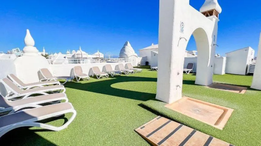 a4573502-0c17-463e-a87c-bb5db6017c5d