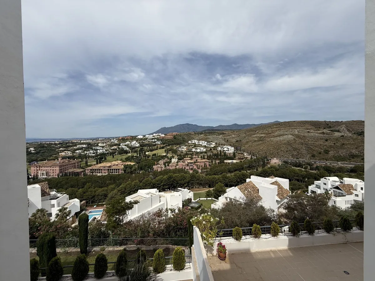 925ddecd-b7ef-4470-8bd8-27d6294163e5