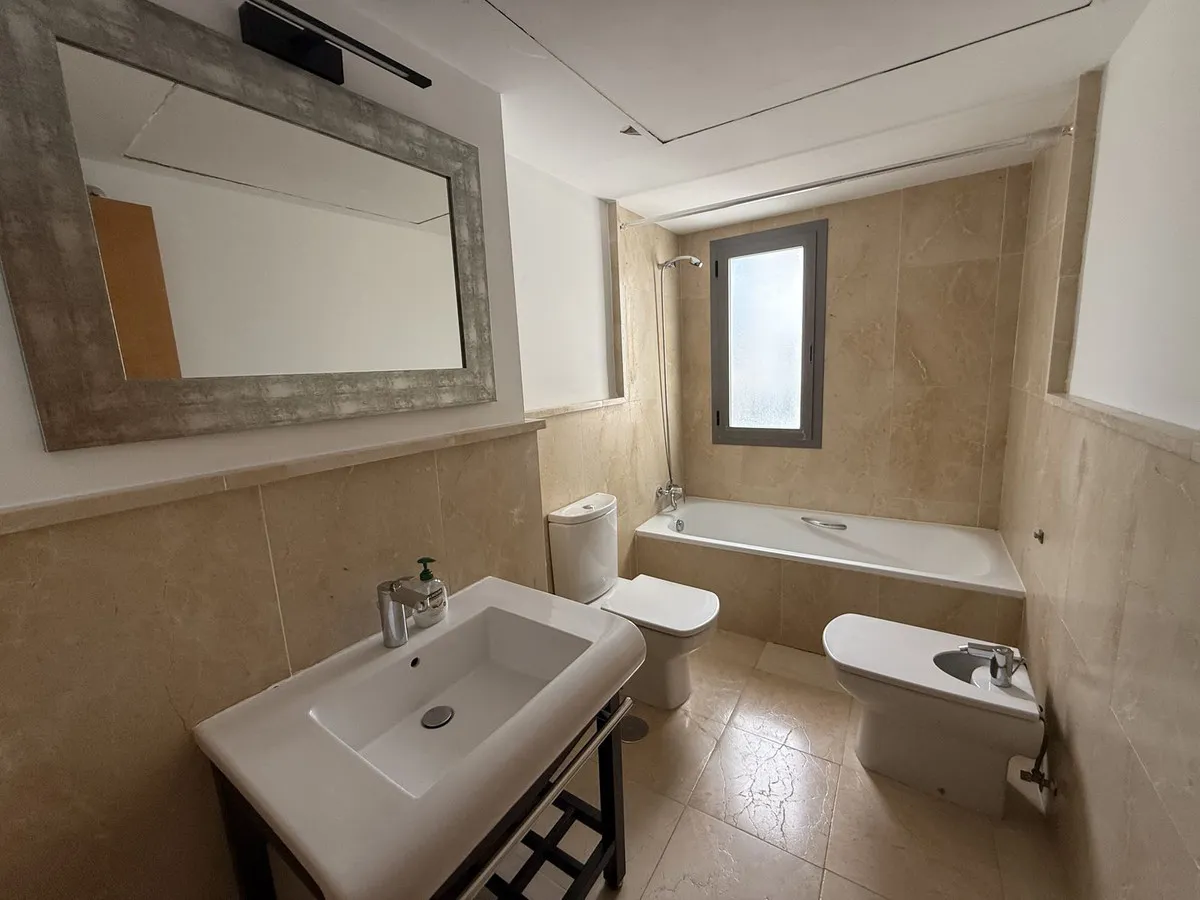 cc10e964-4d14-45bd-976b-0b939b3ed014