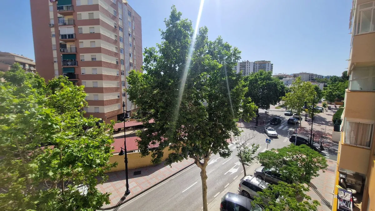 d3b61e5f-faf9-42db-9a95-6bb424327e06