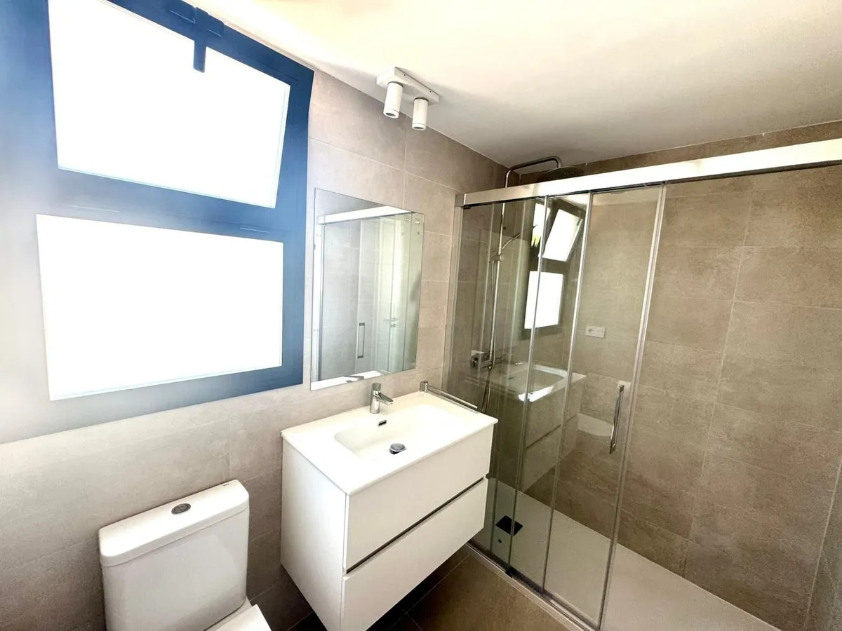 409d43c8-53e7-4e3b-b14c-09899ccff324