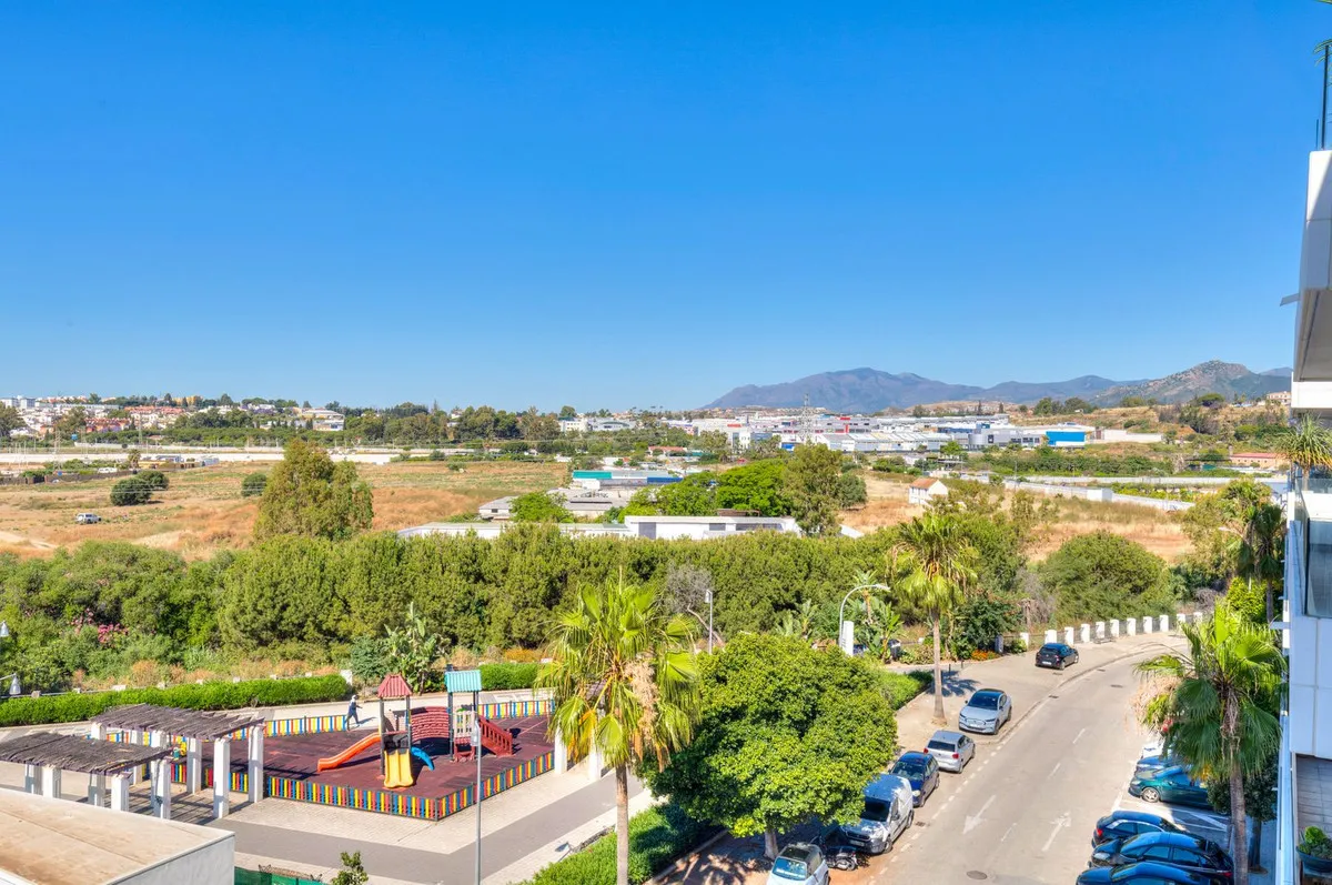 1bd5baa3-b1c7-4e2b-b75e-8d82fd09f2e3