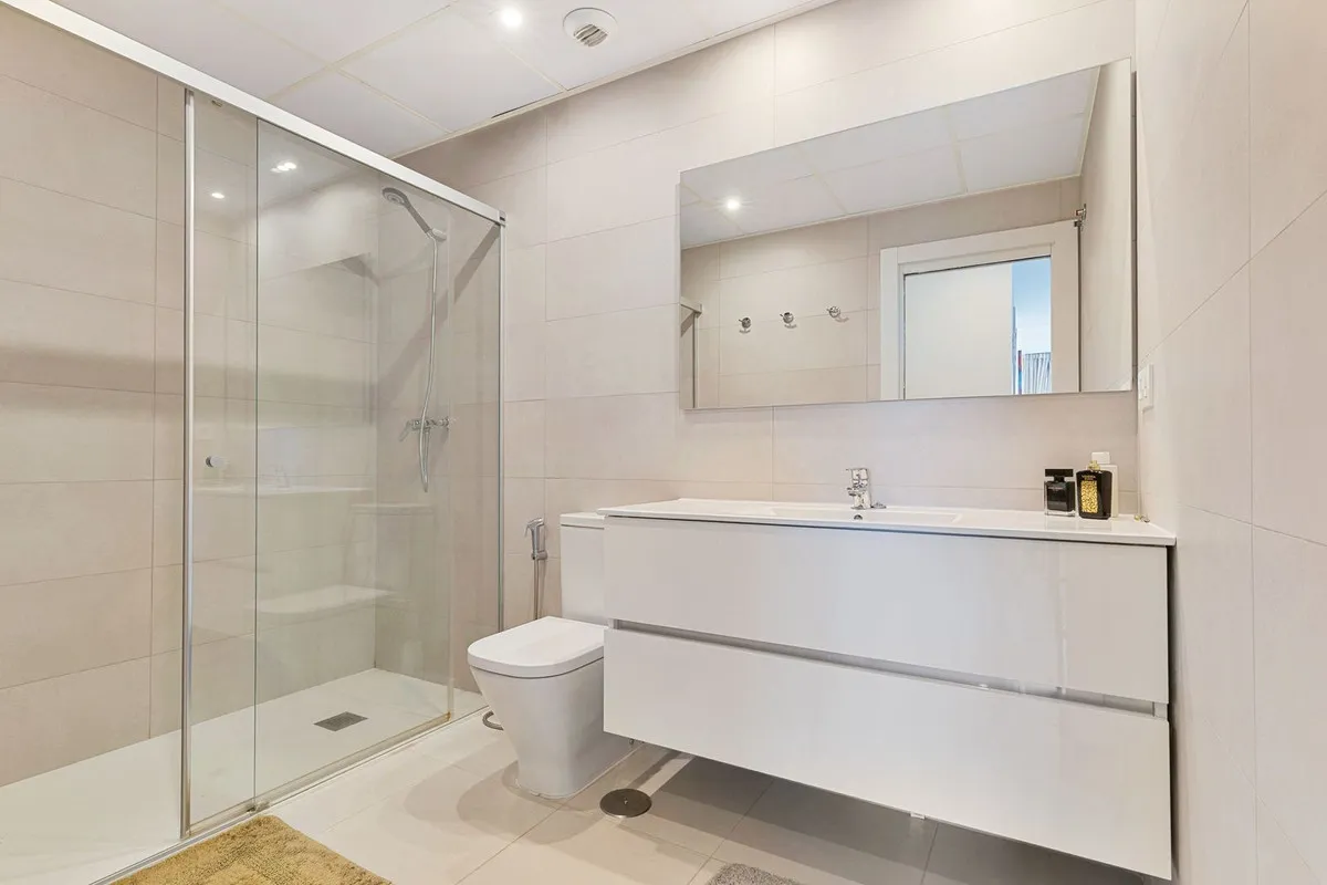 4d70461b-83e4-4cd9-8db5-619223f5d648