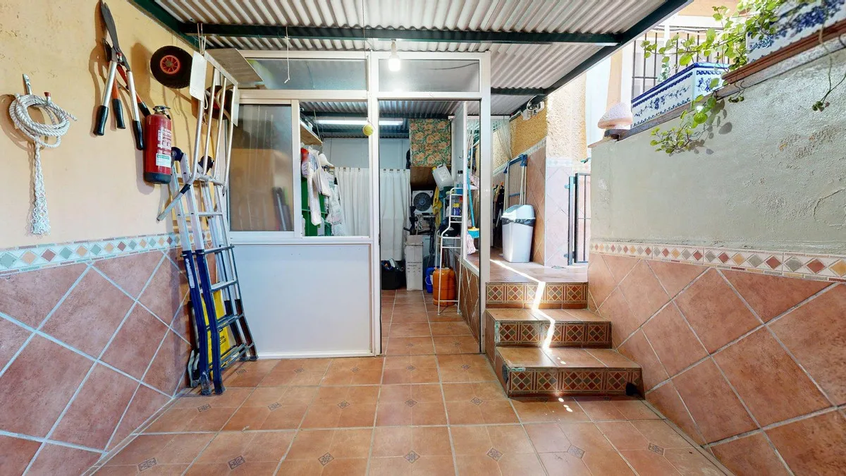 8e2bd321-9258-48b3-abc2-ce4fe0f97a83