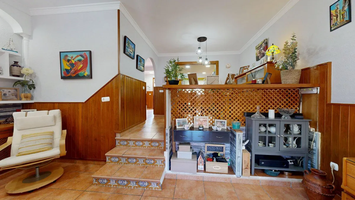 b5e337d5-8847-44f4-b60f-f0c103d05ed4