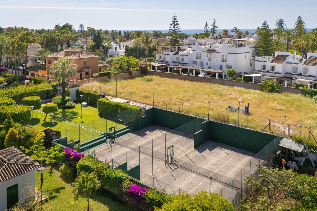 0dcb5288-723f-464b-9634-6c68563be0a4