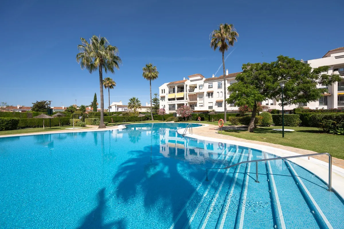 ee3c97de-22f8-4d28-967a-76d51c55323c