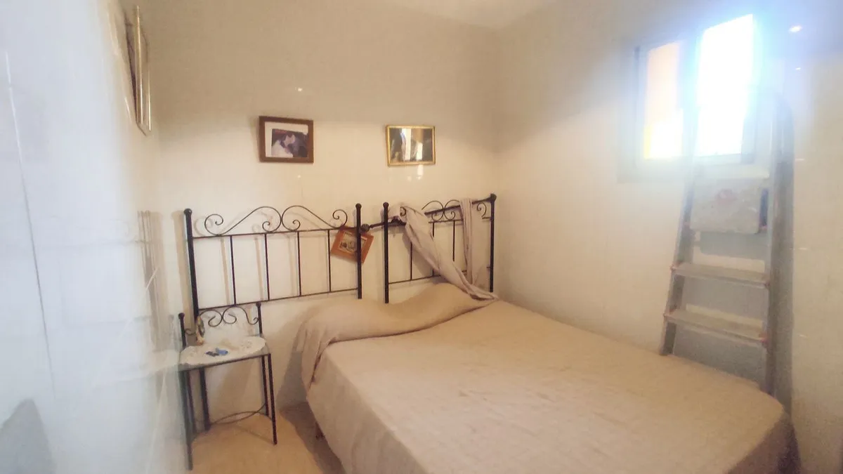 3efb12c1-335d-4969-b5c6-4337221c64db