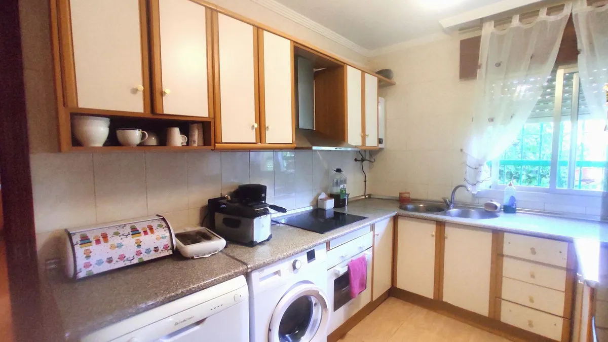 f4fc7dc0-28d2-436b-86e6-bfd022369e4c