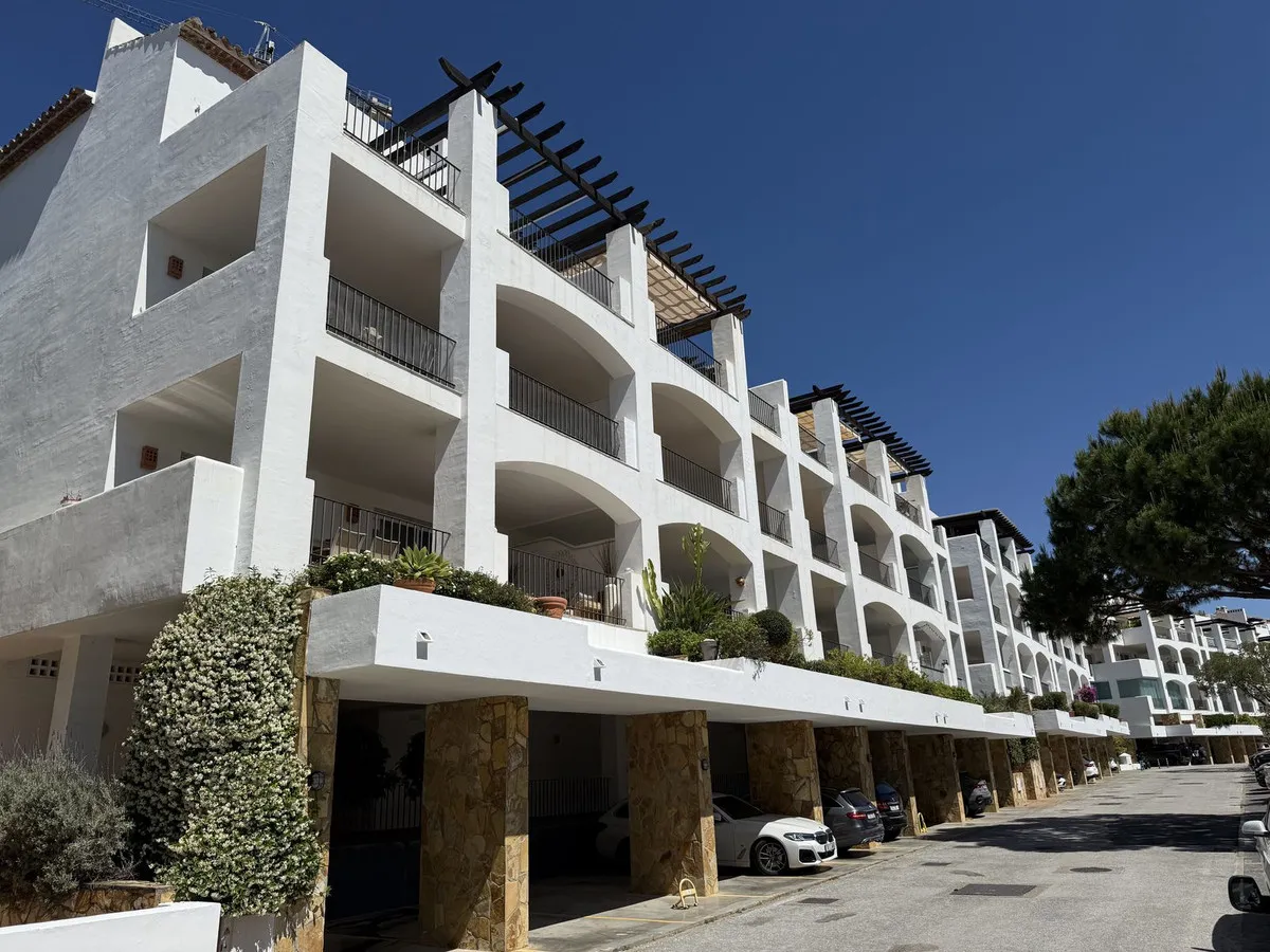 9fbd25ab-15eb-4a1a-aee9-fd1dbc5d8346