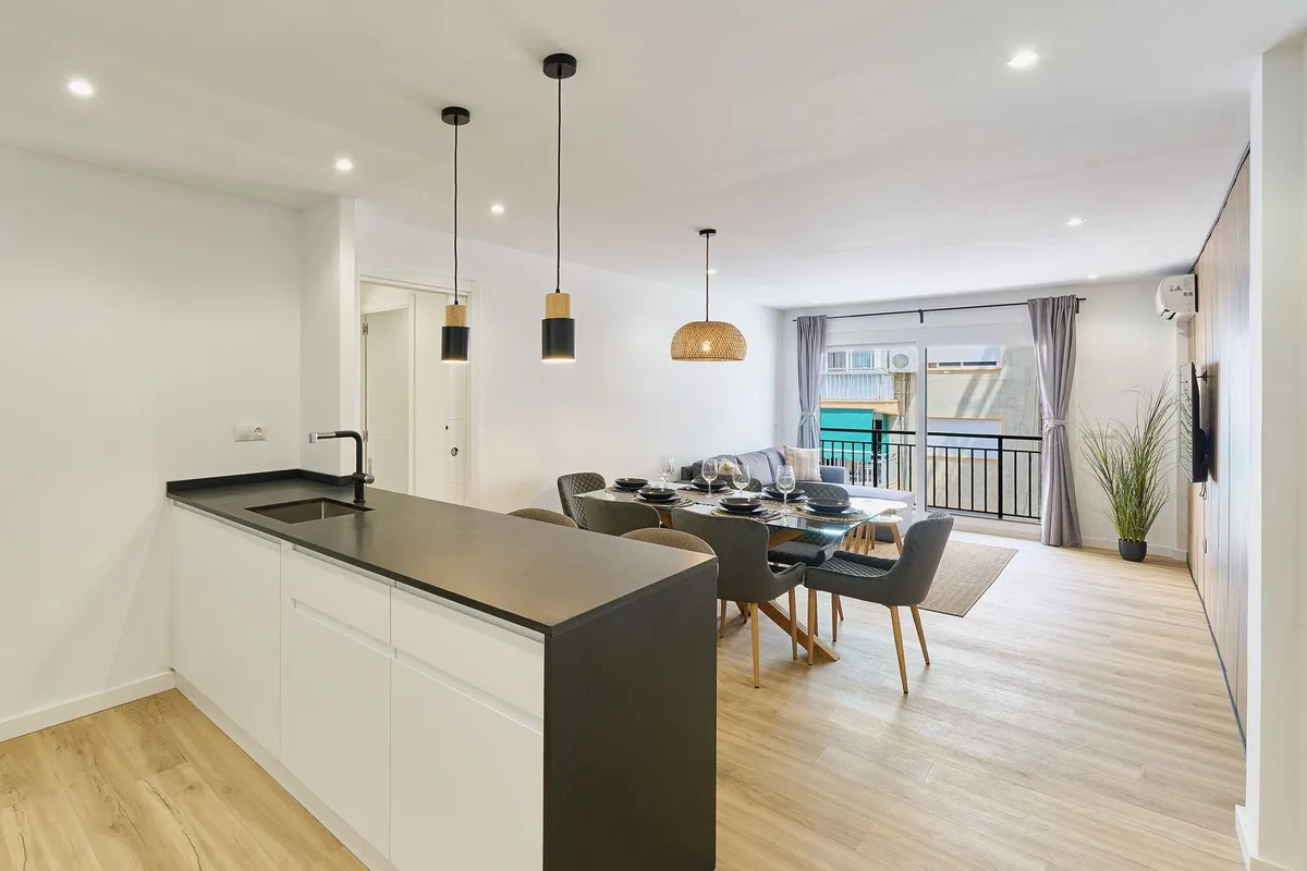 36bfb2b8-d20d-4112-a3ee-19462a63c3fb