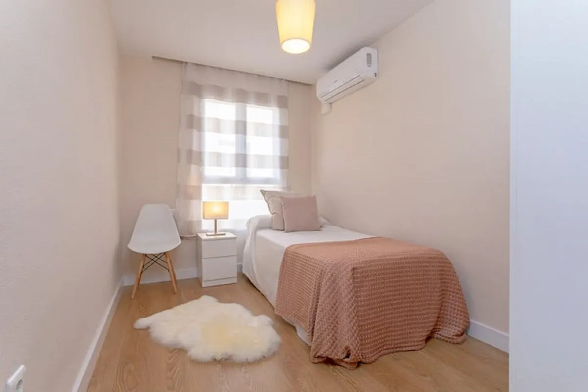 3b01a69d-62b5-4b98-84f4-386bea97da56