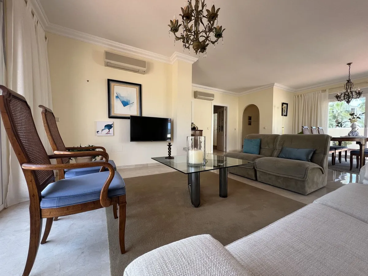 acded6e4-58fb-464f-a6e9-a64b0d19254c