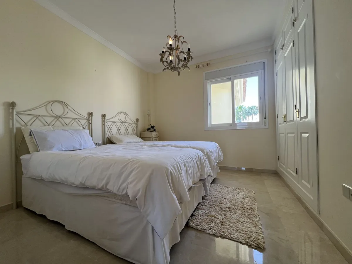 caf31a71-8eed-4b6d-a0c5-ffc9f10e1d6f