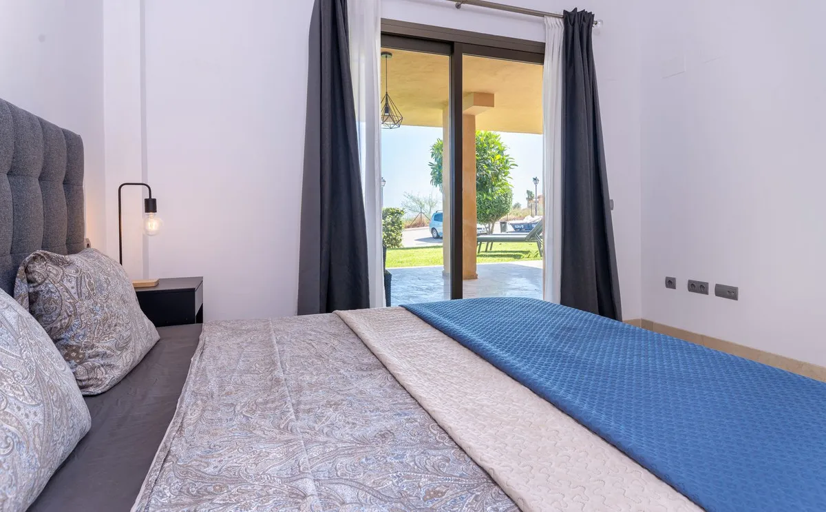 553e16f4-4b0a-4648-a4e1-585050c8be54