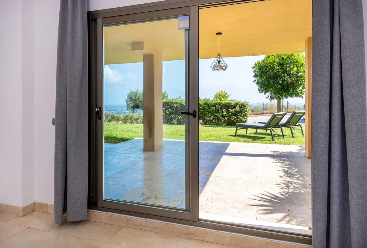 97c6ce8e-a1bc-4f96-b23b-eea618481a38