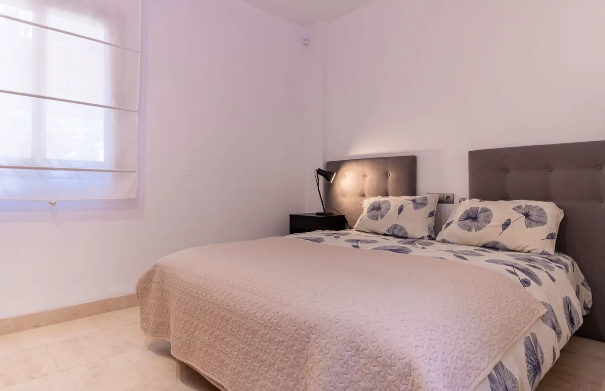 f966faa2-76e2-47d9-8111-968dc588452f