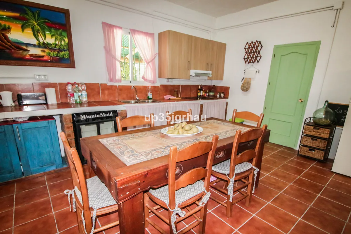 288918d2-2df5-47e6-b12f-4a446f95907b