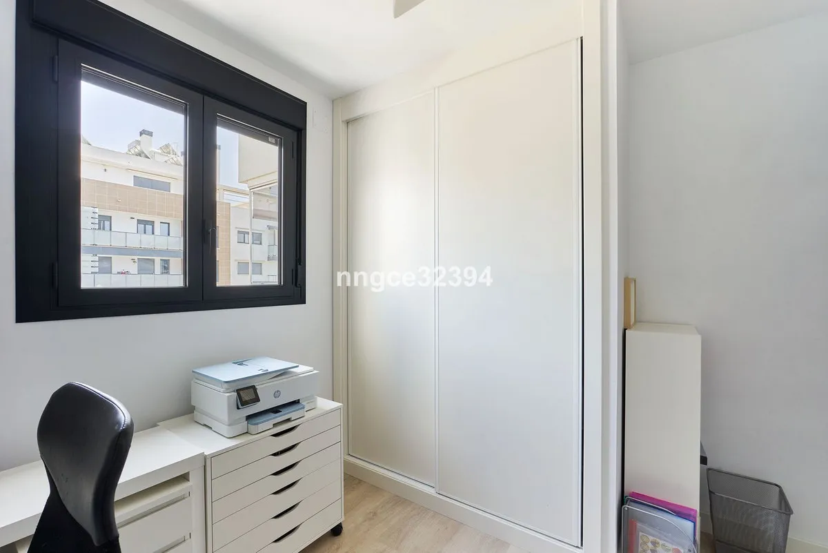 29e5bdda-06cc-43e9-b203-c8ef21789061