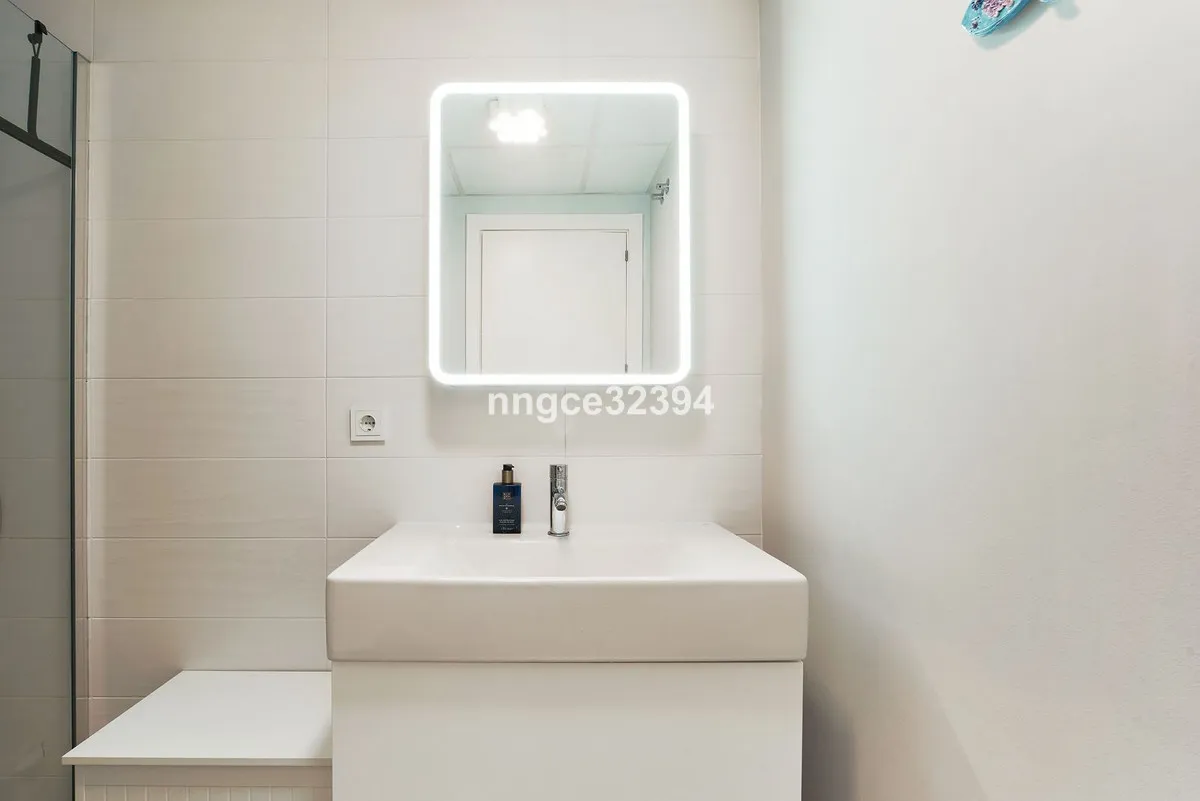 82e9e692-f965-4102-a974-729257a6b2ec