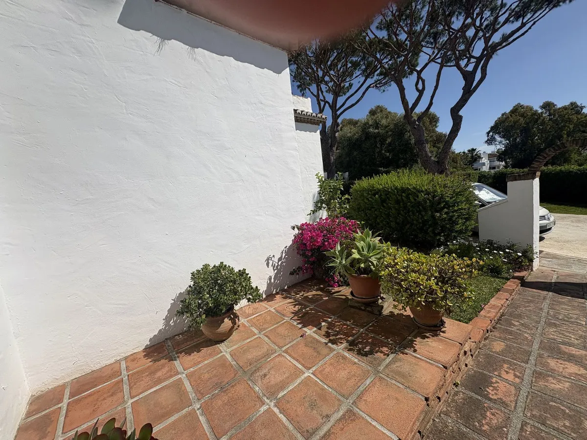 61b50333-183b-4d87-bd40-e3bedd1f66a2