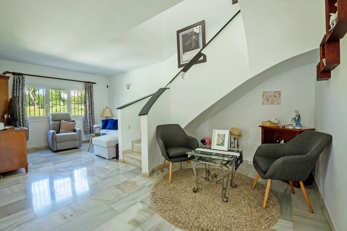 fe8b4670-79f1-4baf-baca-94bb3cdd6247