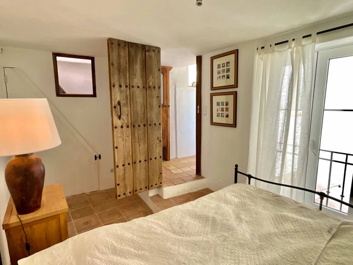 39534095-dbdf-4951-b6ad-b02b886a4ea4