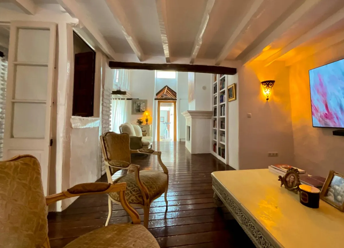 67ea6753-21f8-4f17-90e6-f3e040422157