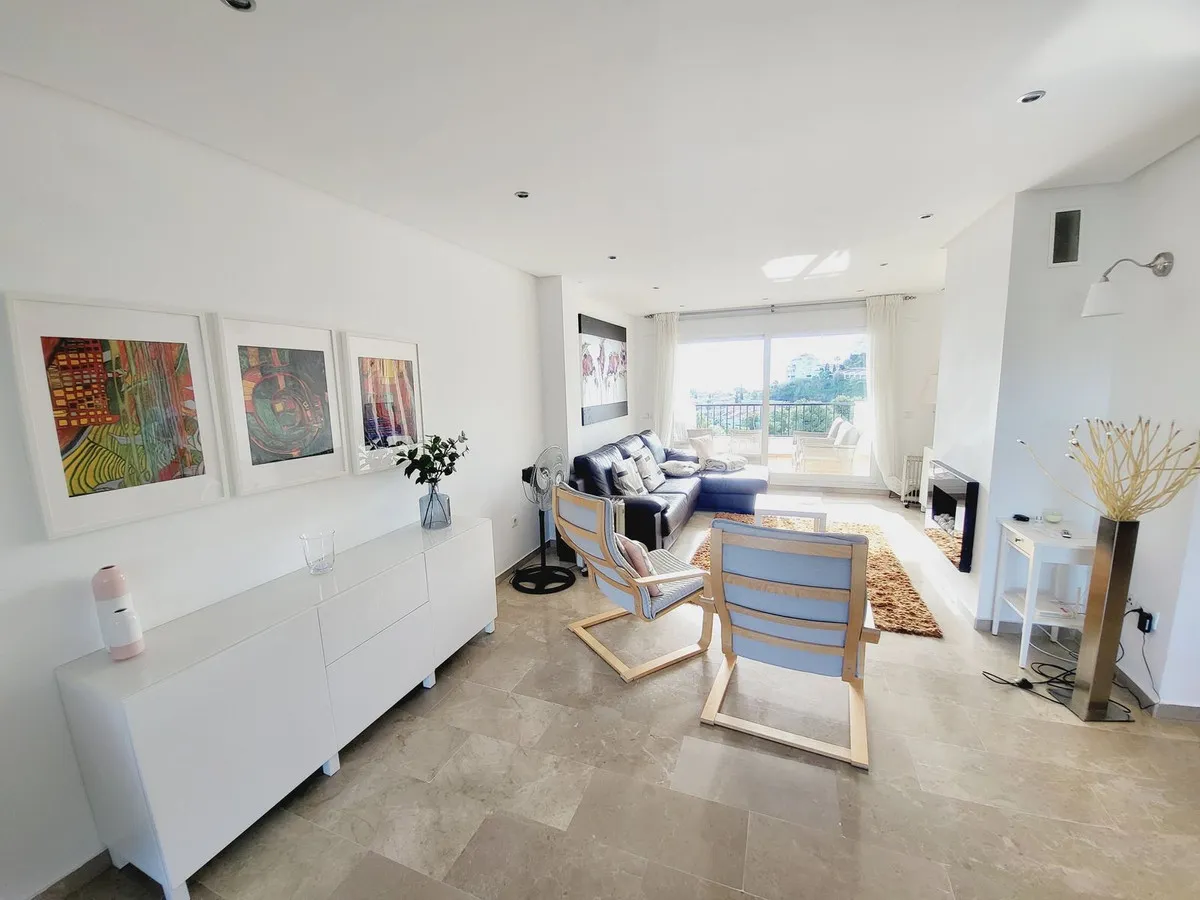 0ddc6c10-c7d7-4d2d-a766-942769b37043