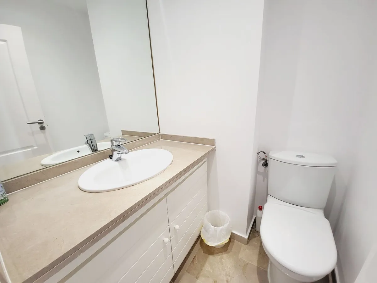 8c20b81a-15d0-4d8c-9cb9-8aef7096526d