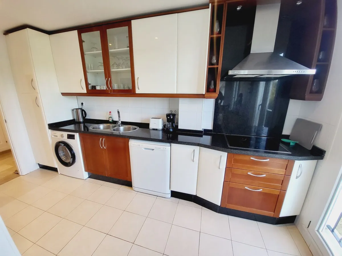 94d4dc92-3285-48b3-ac94-10bf2936c37d