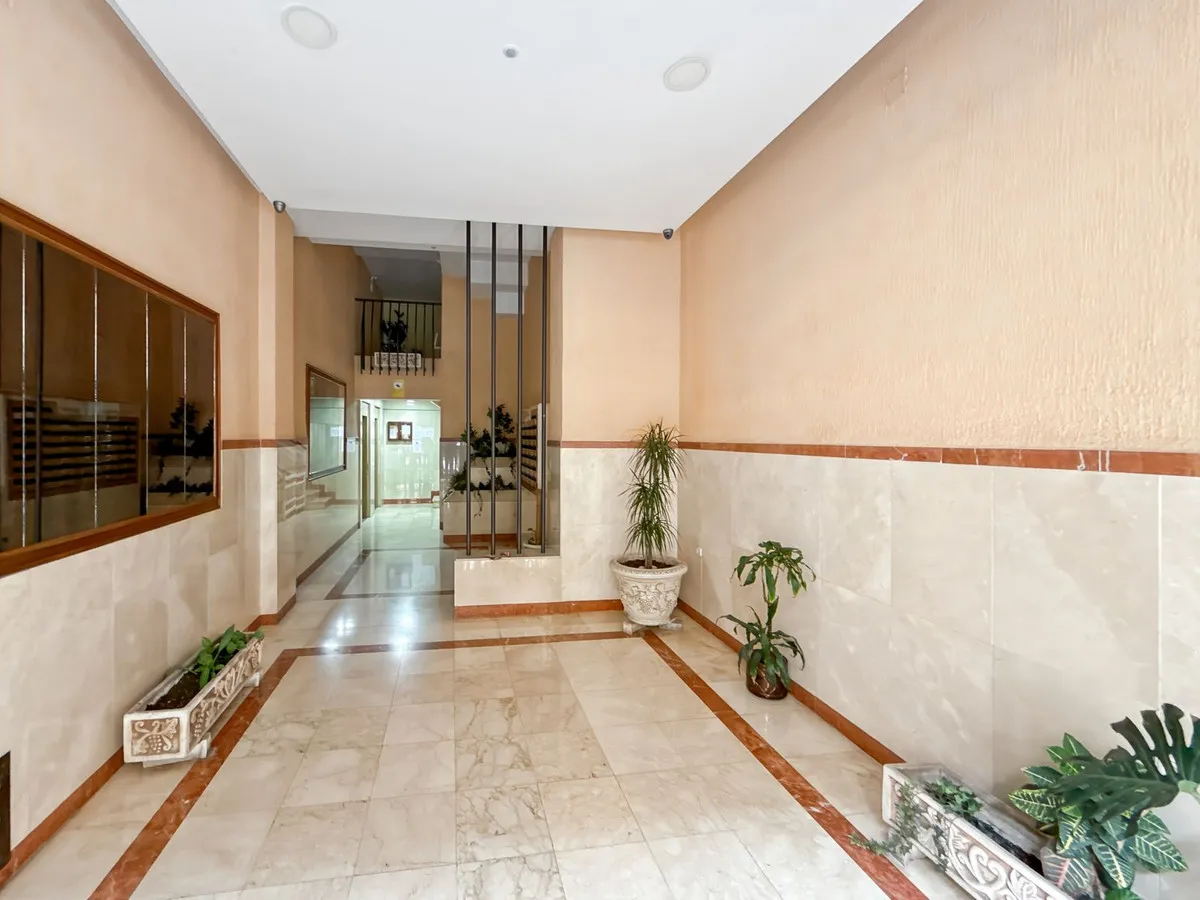 22567588-ed96-4cd5-8909-4dc30e513f93